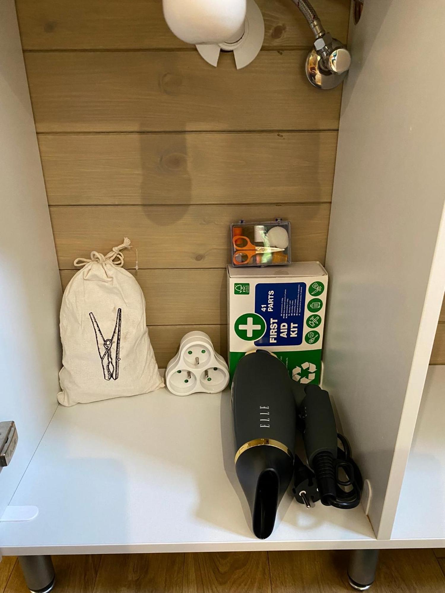 Affittacamere La Tiny House De Nanou Rochefort Esterno foto